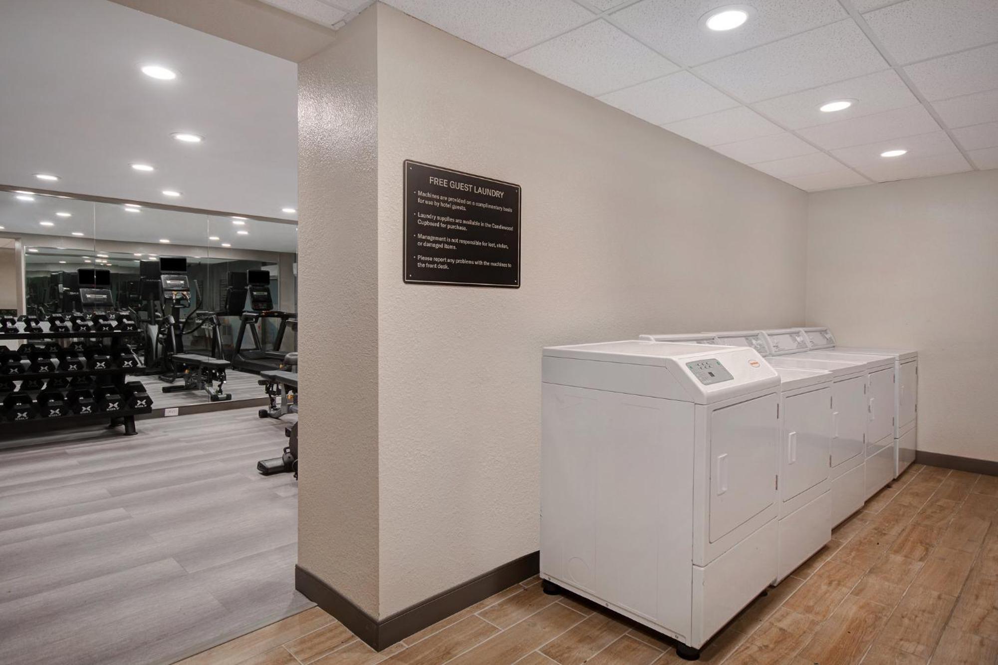 Candlewood Suites Columbia-Fort Jackson By Ihg מראה חיצוני תמונה